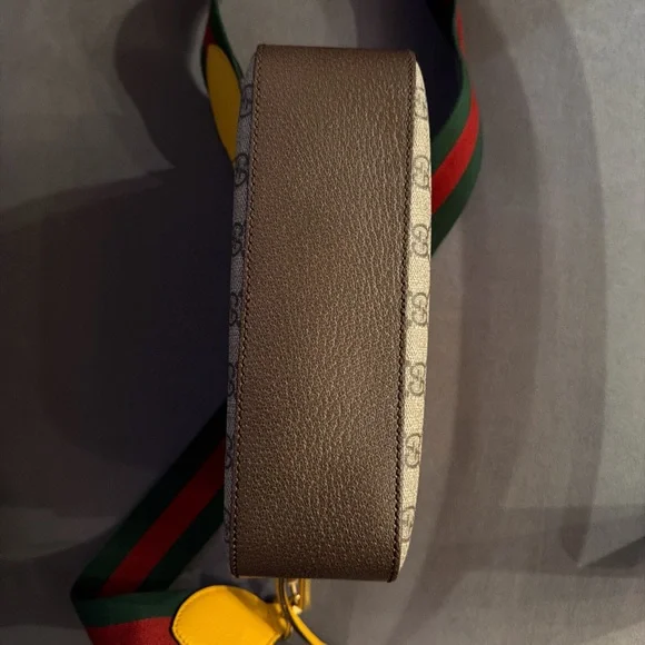 Gucci Beige and Brown Logo Crossbody with Green and Red Strap - Picture 5 of 7